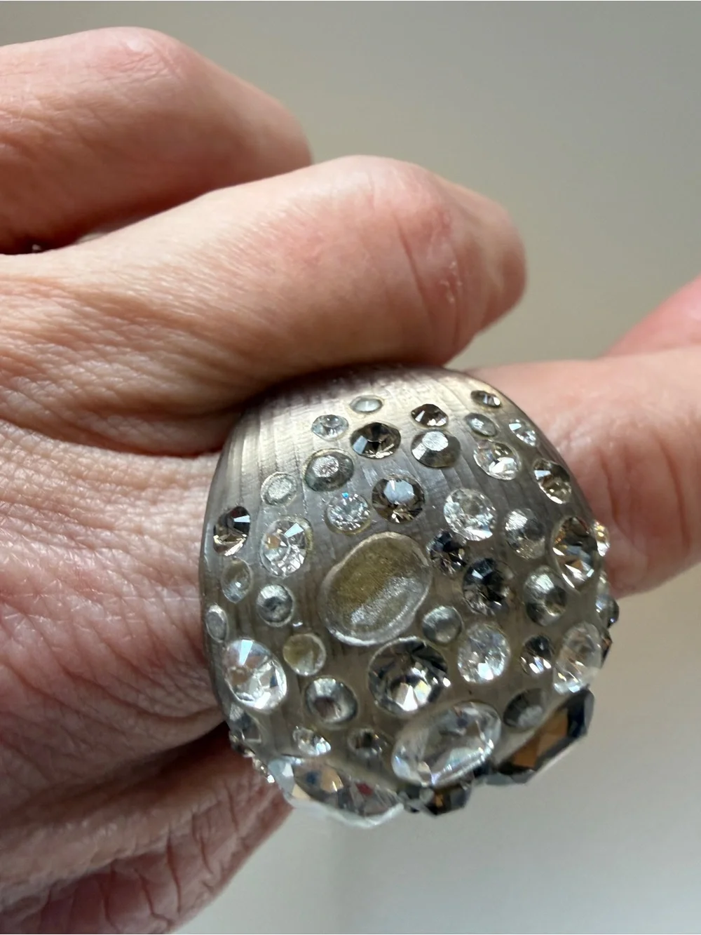 Alexis Bittar crystal statement cocktail ring - Picture 5 of 9